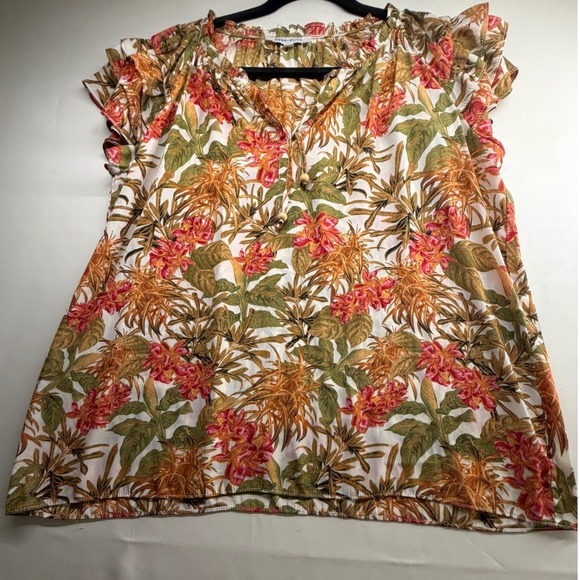 Rose + Olive Tops - Rose + Olive Floral Flutter Sleeve Blouse Tropical Print Top Large
